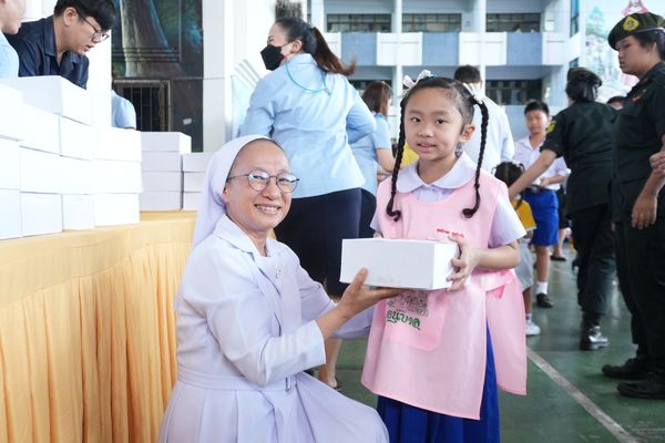 โรงเรียนปรีชานุศาสน์